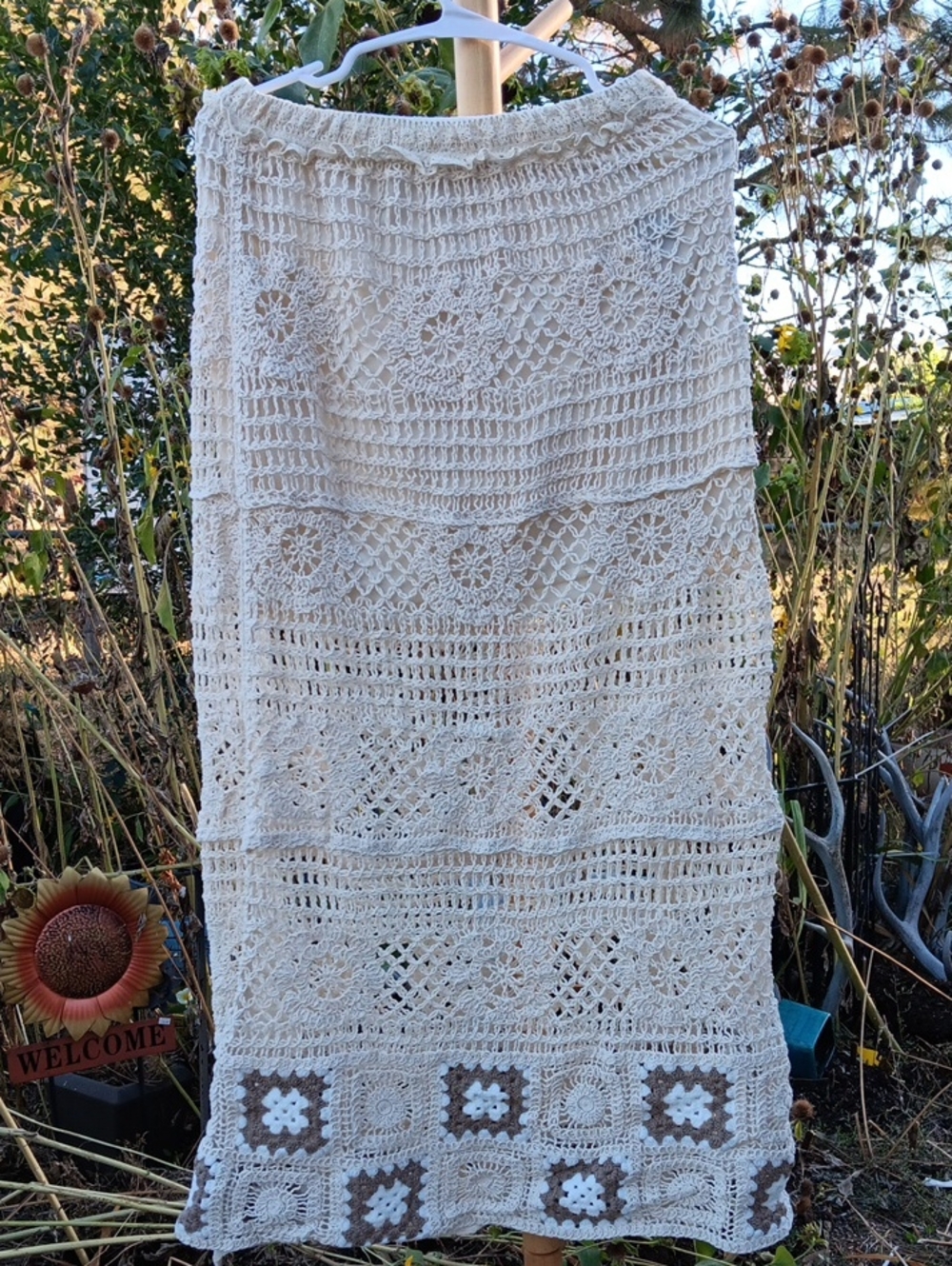 POL Crochet Maxi Skirt in Cream with Brown Trim